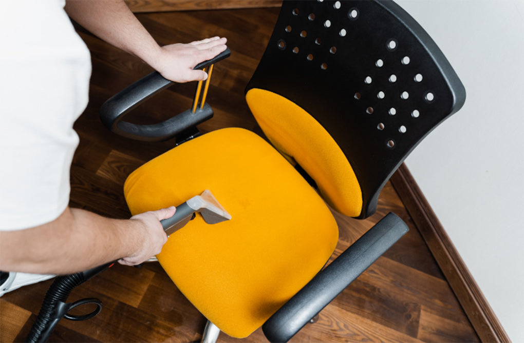 Step-by-Step Guide: How to Effectively Clean a Mesh Chair